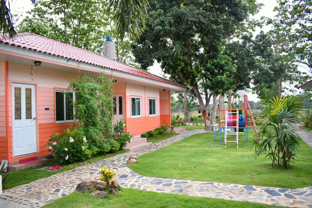 Rungnara Pool Villa Ban Ban San Sai Exterior foto